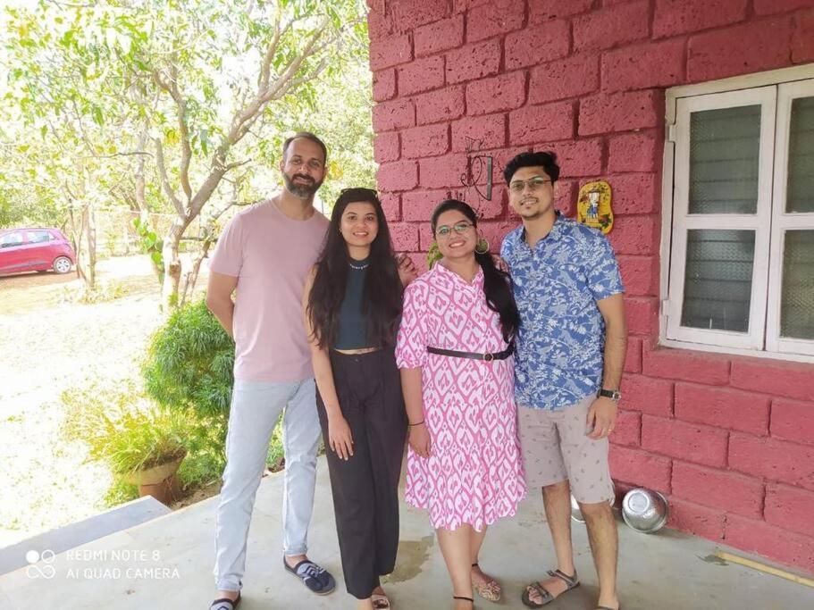 Lobville Homestay คาร์จัต ภายนอก รูปภาพ